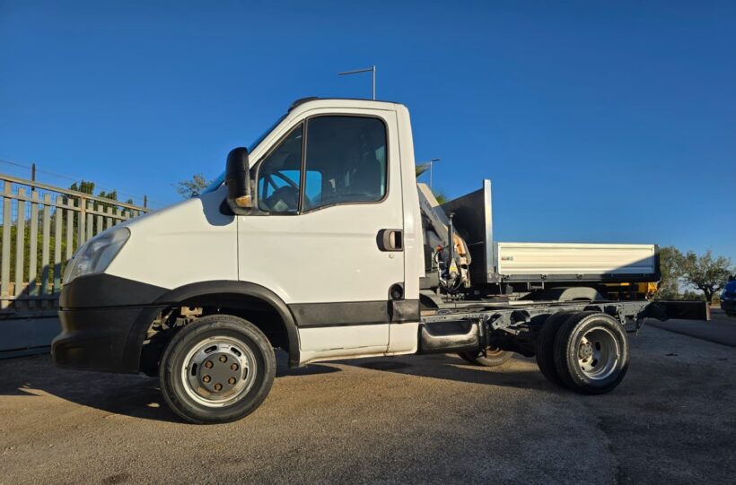 IVECO DAILY 40C35 TARGA EV371BN 02